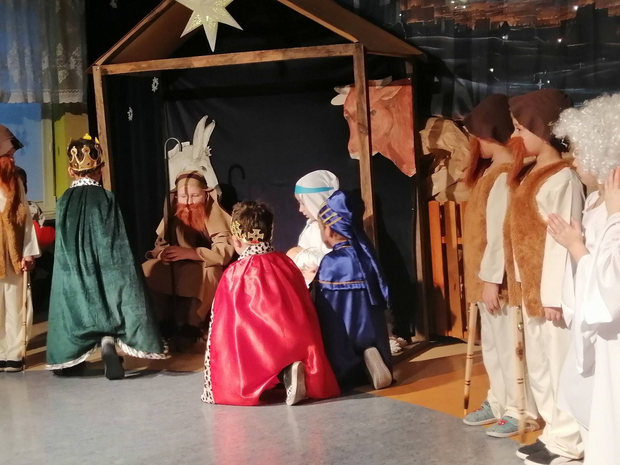 603883623_886109347260621_5583608947890636880_n